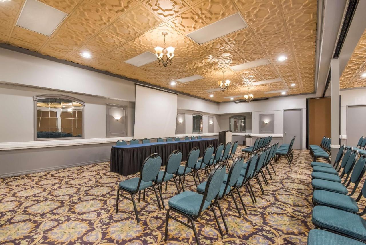 Surestay Plus Hotel By Best Western Reno Airport Zewnętrze zdjęcie
