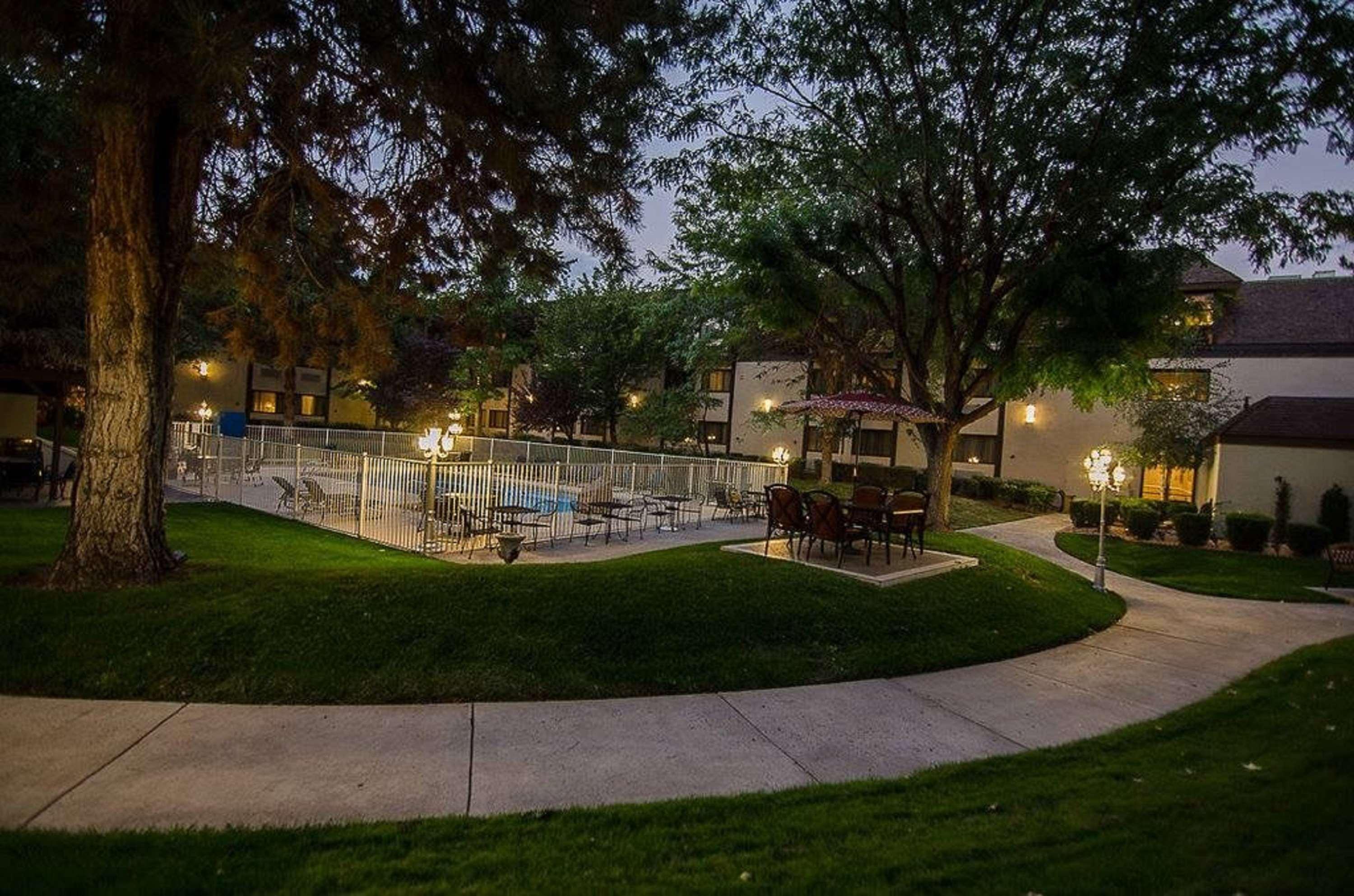 Surestay Plus Hotel By Best Western Reno Airport Zewnętrze zdjęcie