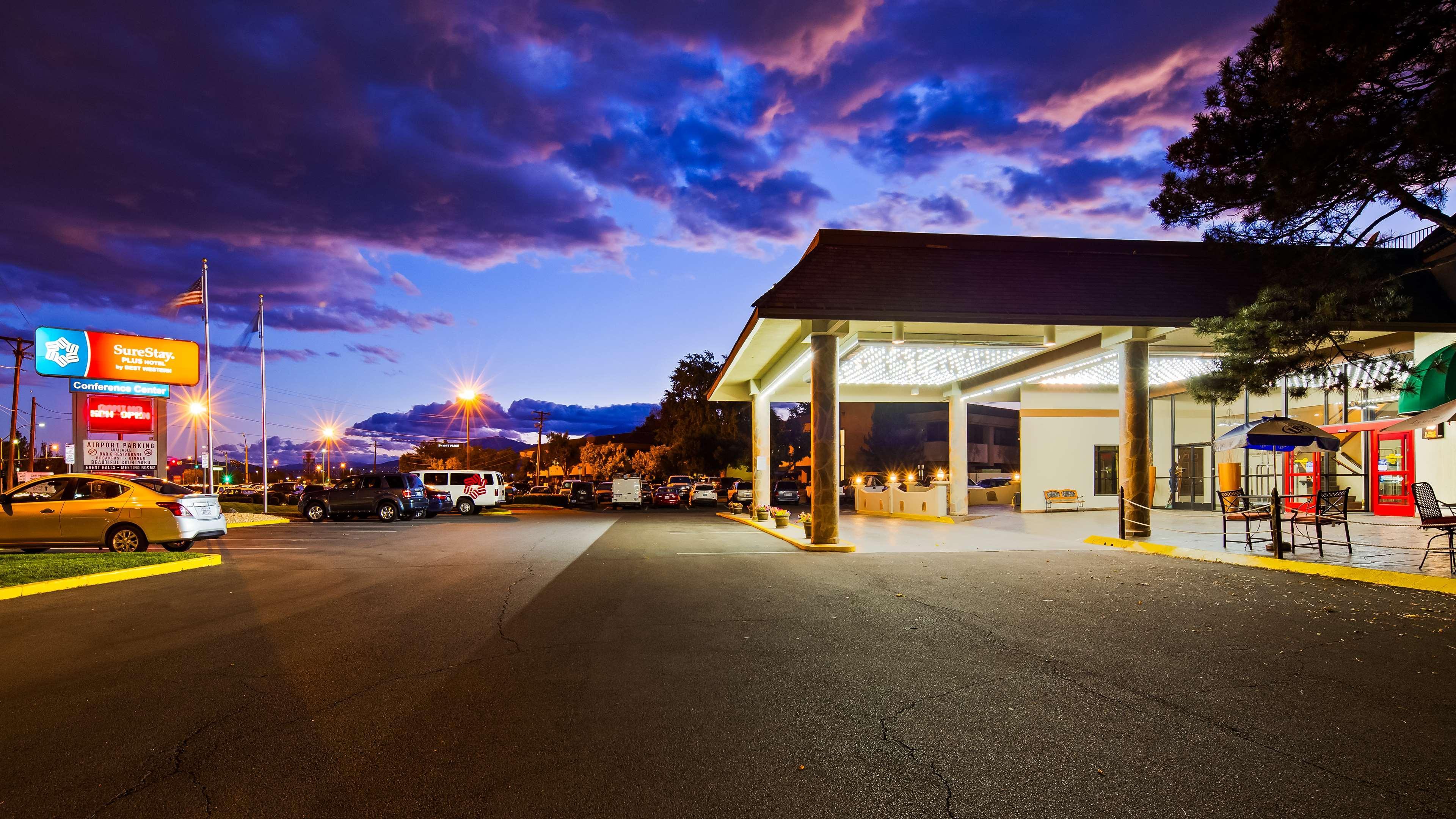 Surestay Plus Hotel By Best Western Reno Airport Zewnętrze zdjęcie